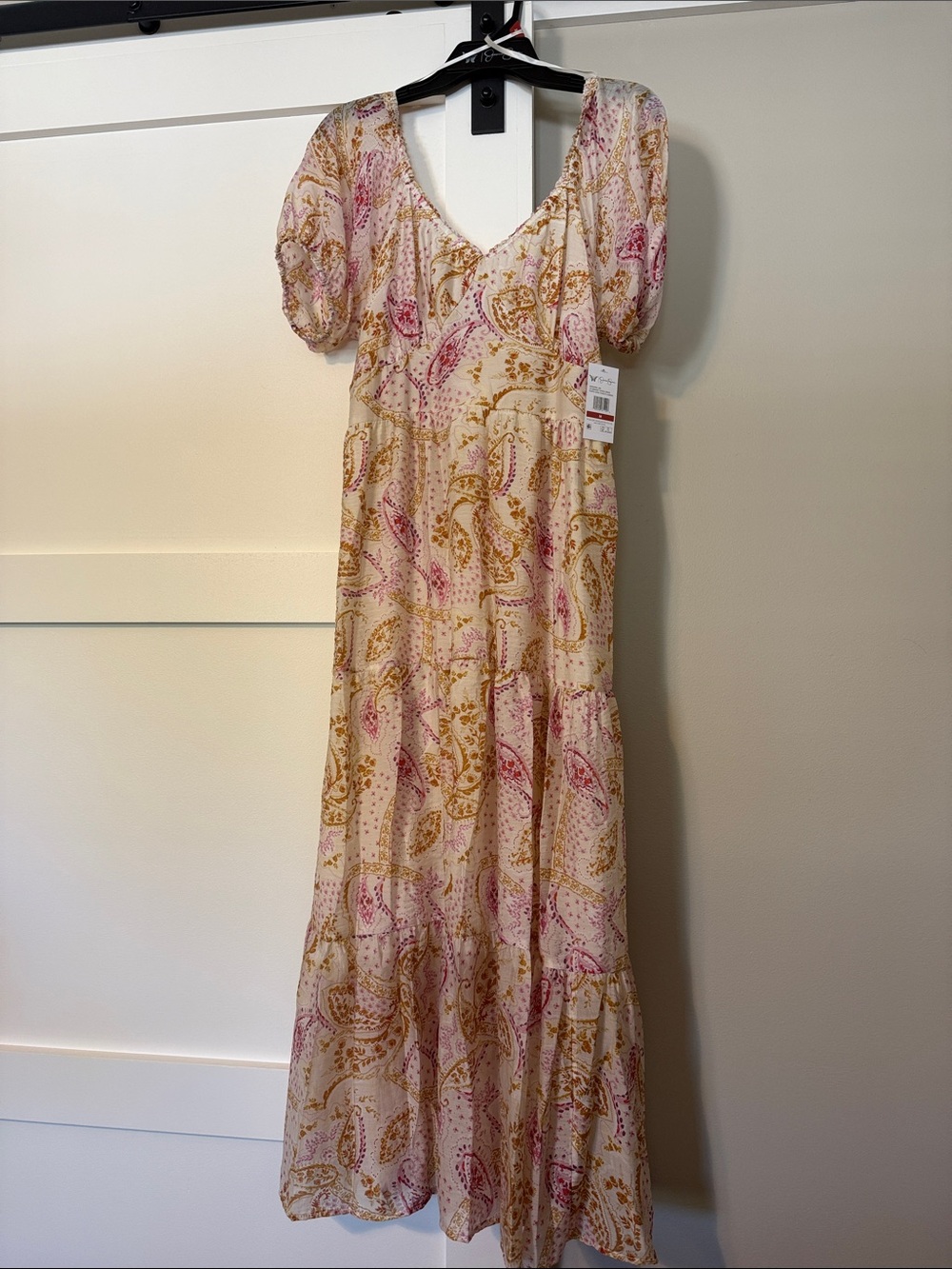 Jessica Simpson Pink & Gold Paisley Tiered Maxi Dress